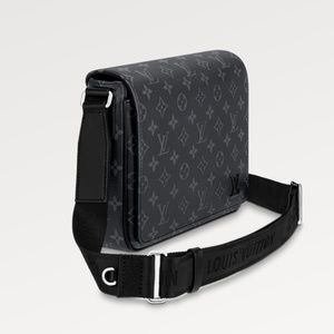 Louis Vuitton Monogram Macassar District PM Bag – The Closet